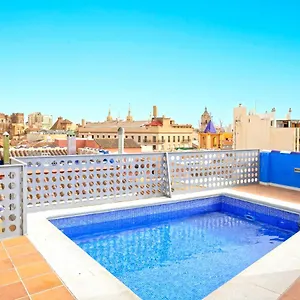 Appartement Carreteria Pool, Málaga