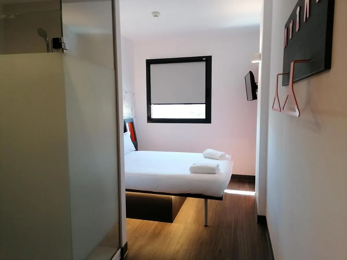 Easyhotel Malaga City Centre 0*,  Spain