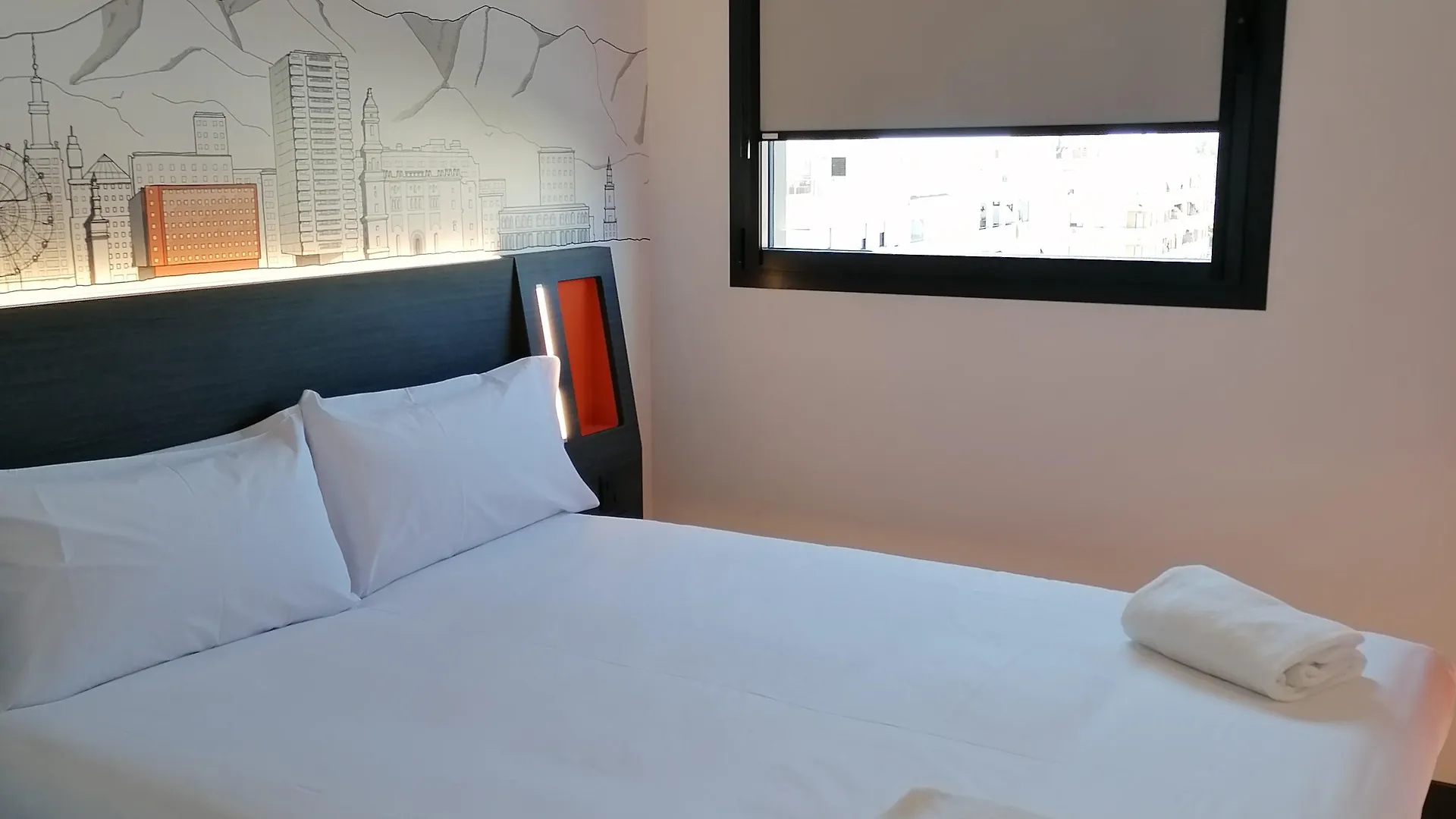 Easyhotel Malaga City Centre Guest house